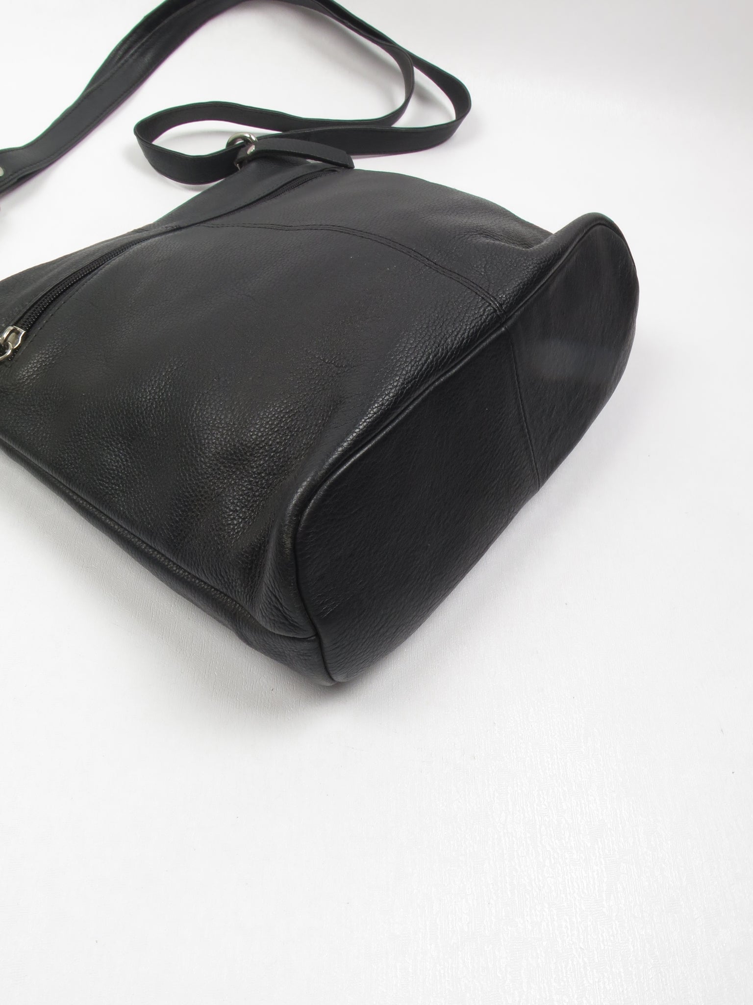 Women's Black Leather Cross Body Bag