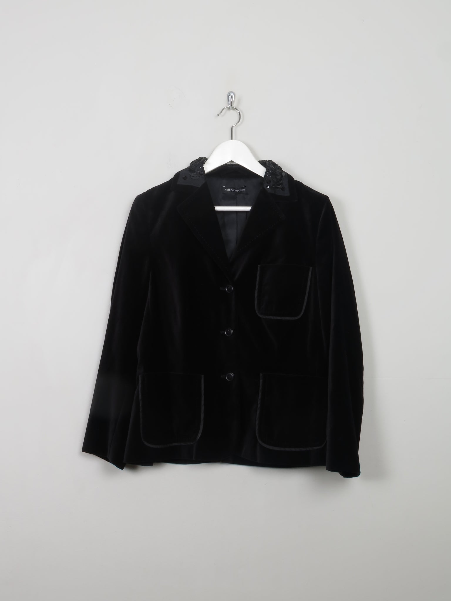 Women's Vintage Embellished  Black Velvet Jacket M