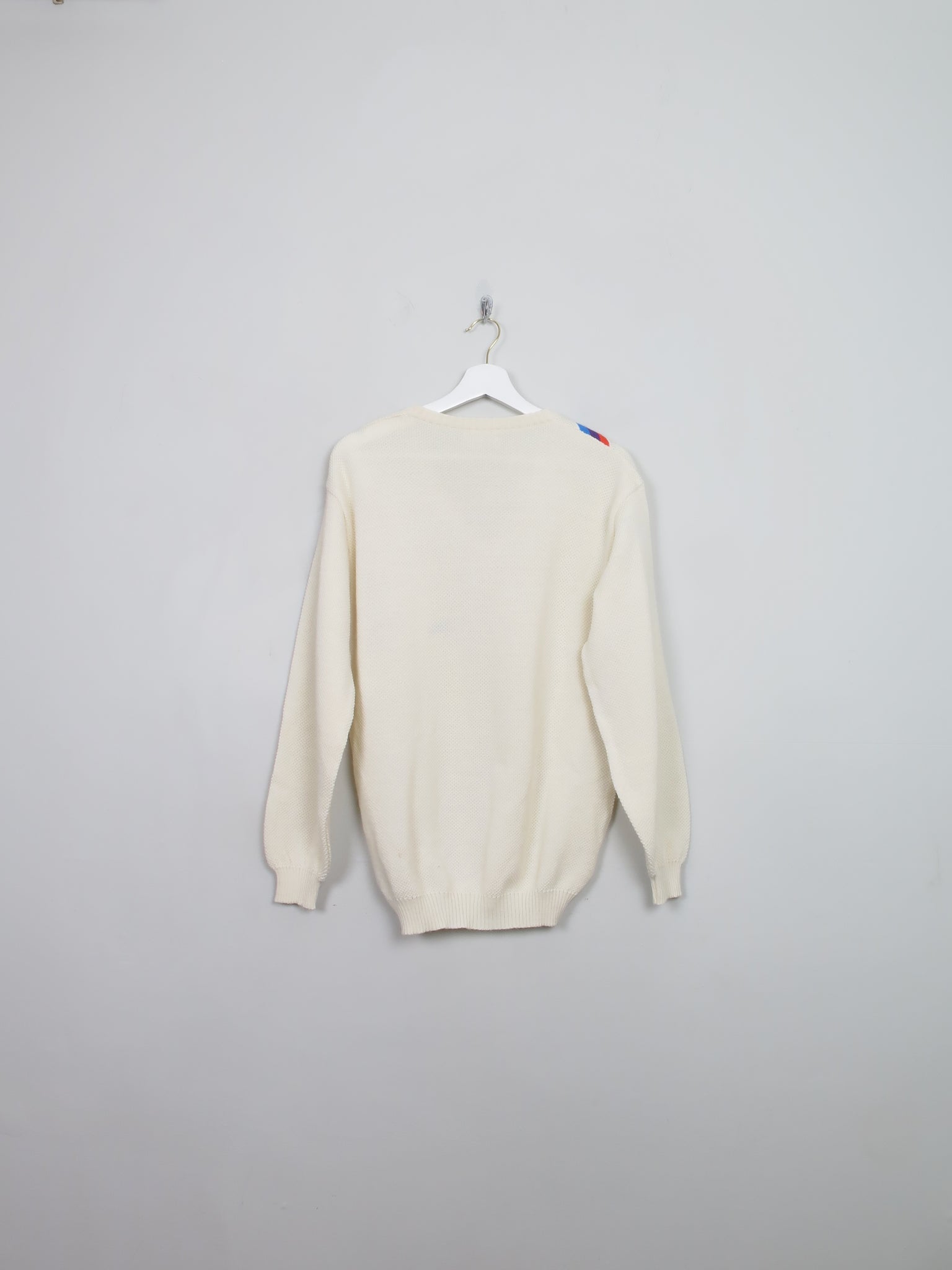 Vintage Cream Men's V-Neck Jumper S/M