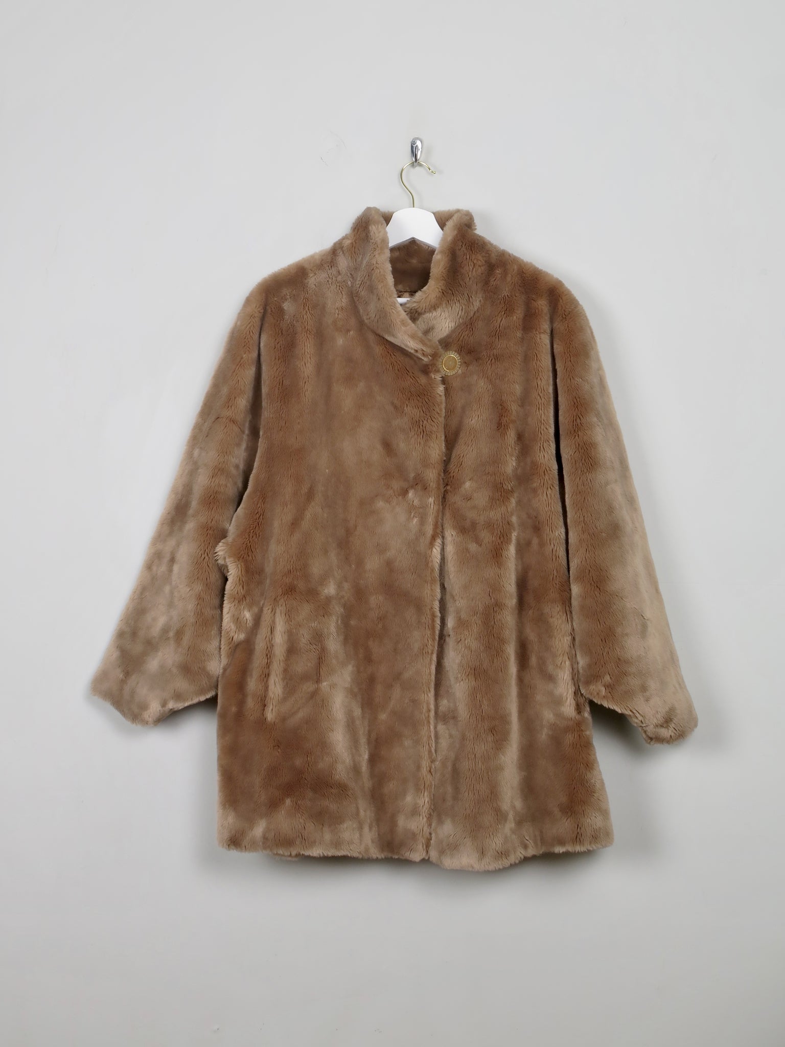 Women's Vintage Light Brown Faux Fur Swing Coat M/L