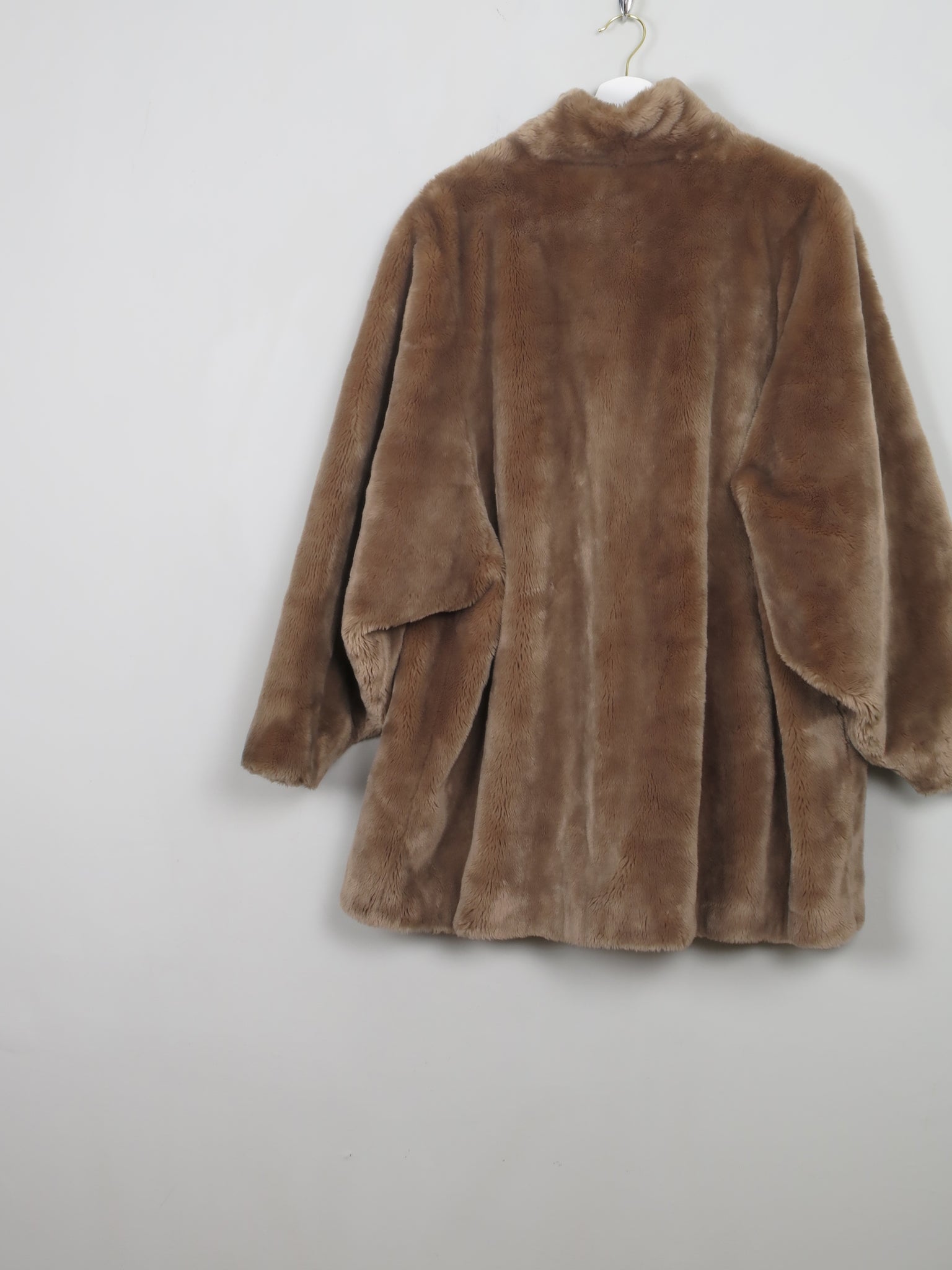 Women's Vintage Light Brown Faux Fur Swing Coat M/L