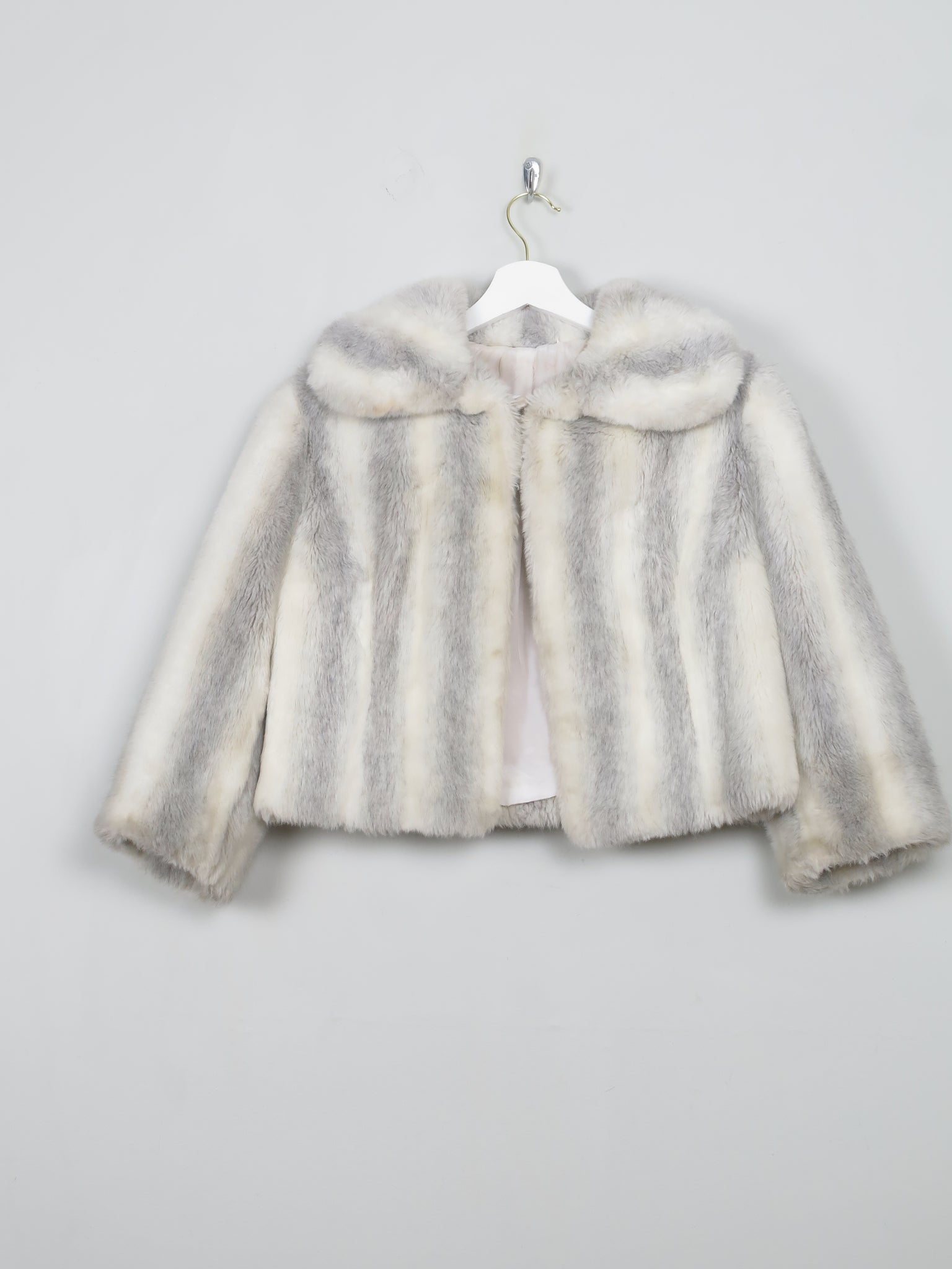 Women's Vintage Cream Striped Faux Fur Bolero Jacket S/M