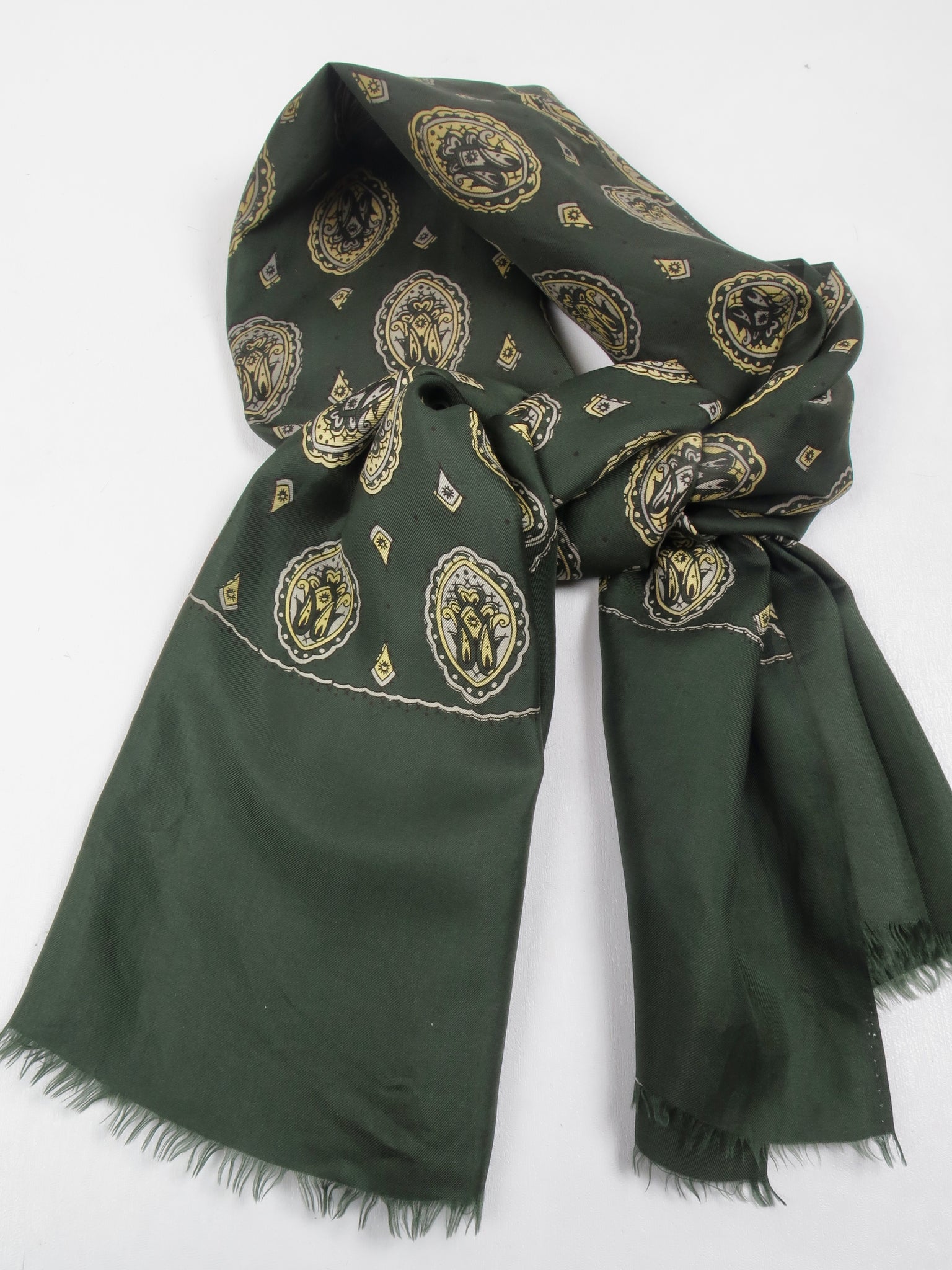 Men's Vintage Green Patterned Silk Cravat Scarf