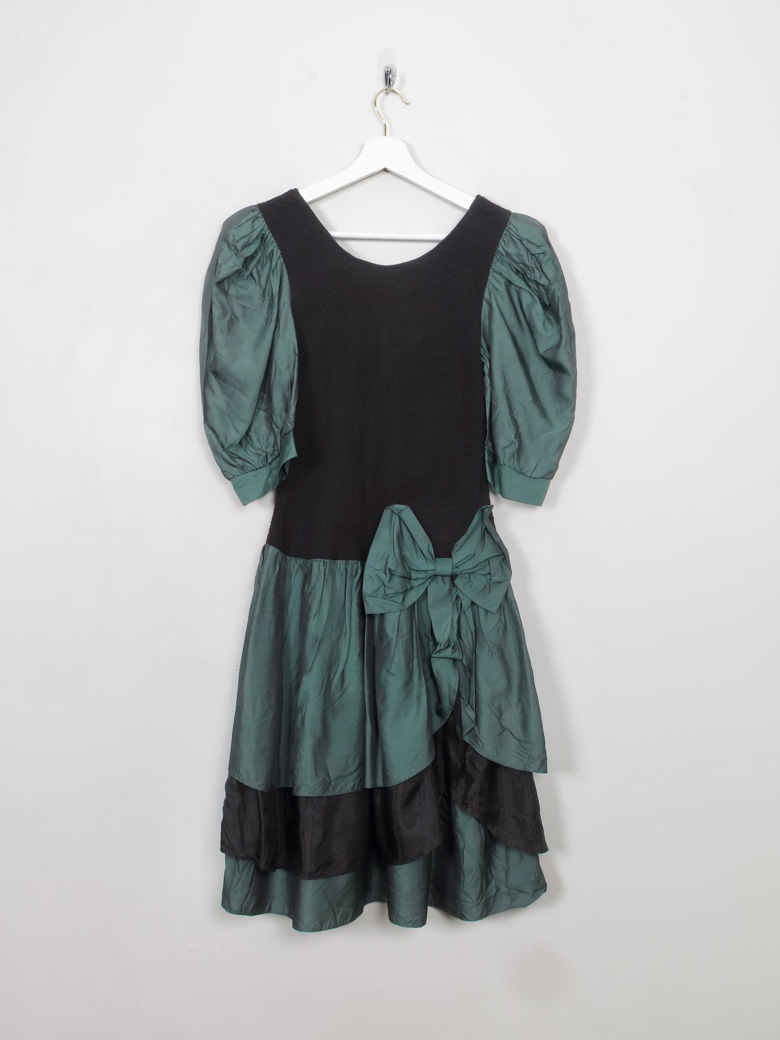 Vintage Black & Green 80s Party Dress Vintage Black & Green 80s Party Dress