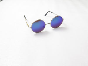 Lennon Round Mirrored Sunglasses With Different Coloured Lenses New - The Harlequin