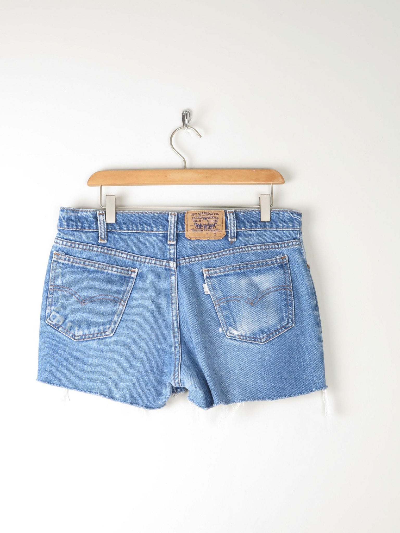 Levis Vintage Denim Shorts 33" - The Harlequin