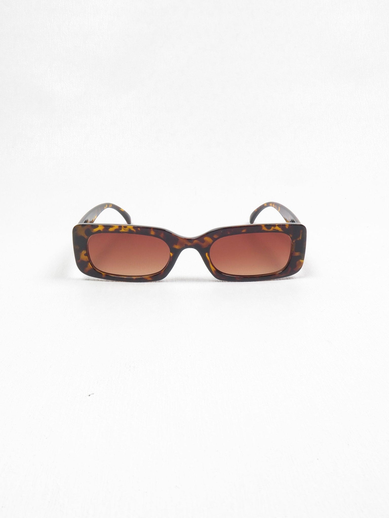 Lucy Low Vintage Style Rectangle Women's Sunglasses - The Harlequin