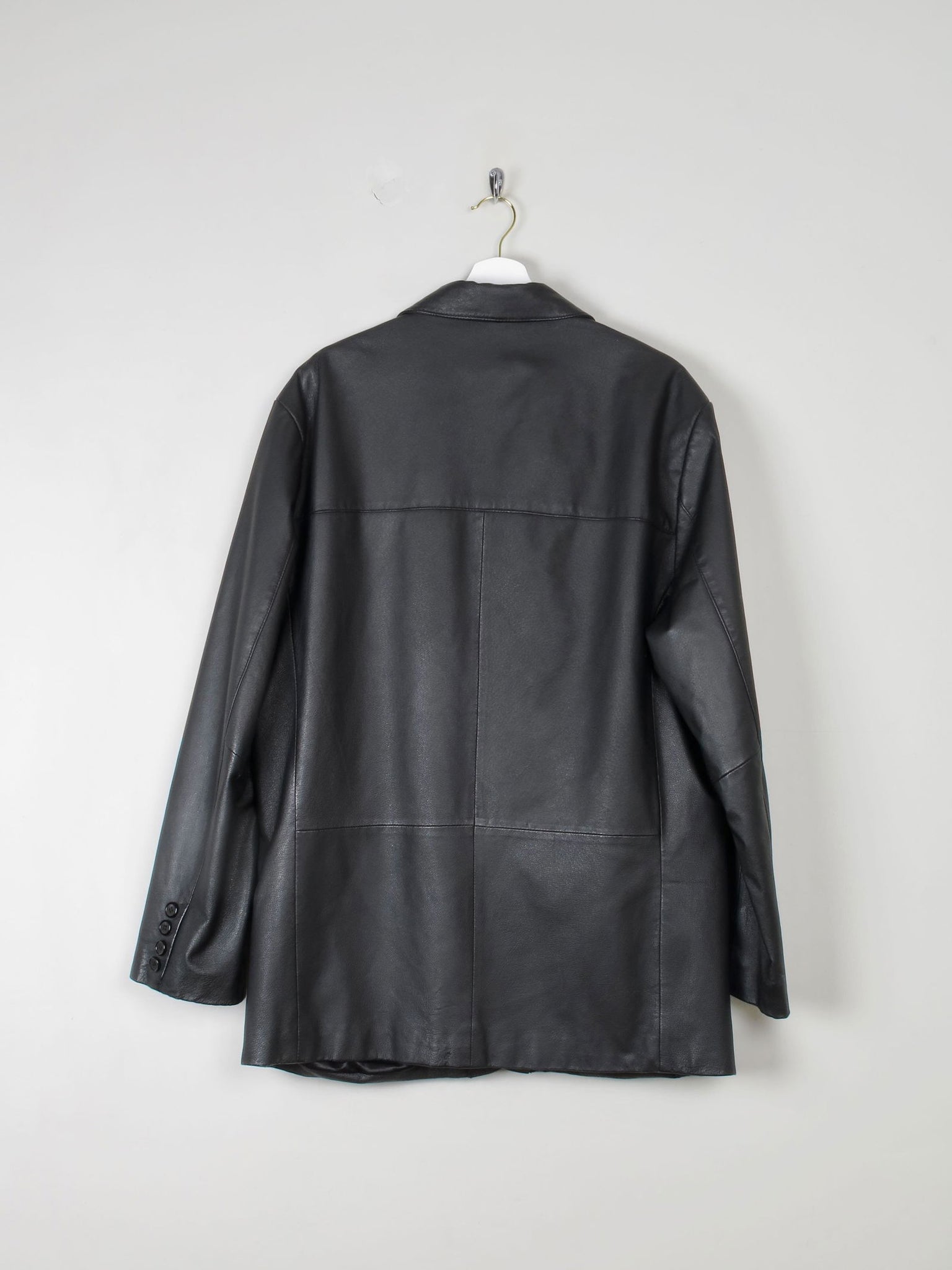 Men's Black Vintage Leather Jacket Oversized  M/L - The Harlequin
