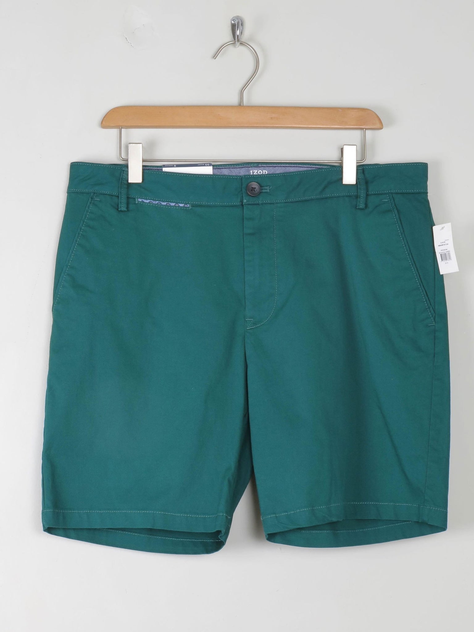 Men's Green Izod Shorts New 33"W - The Harlequin