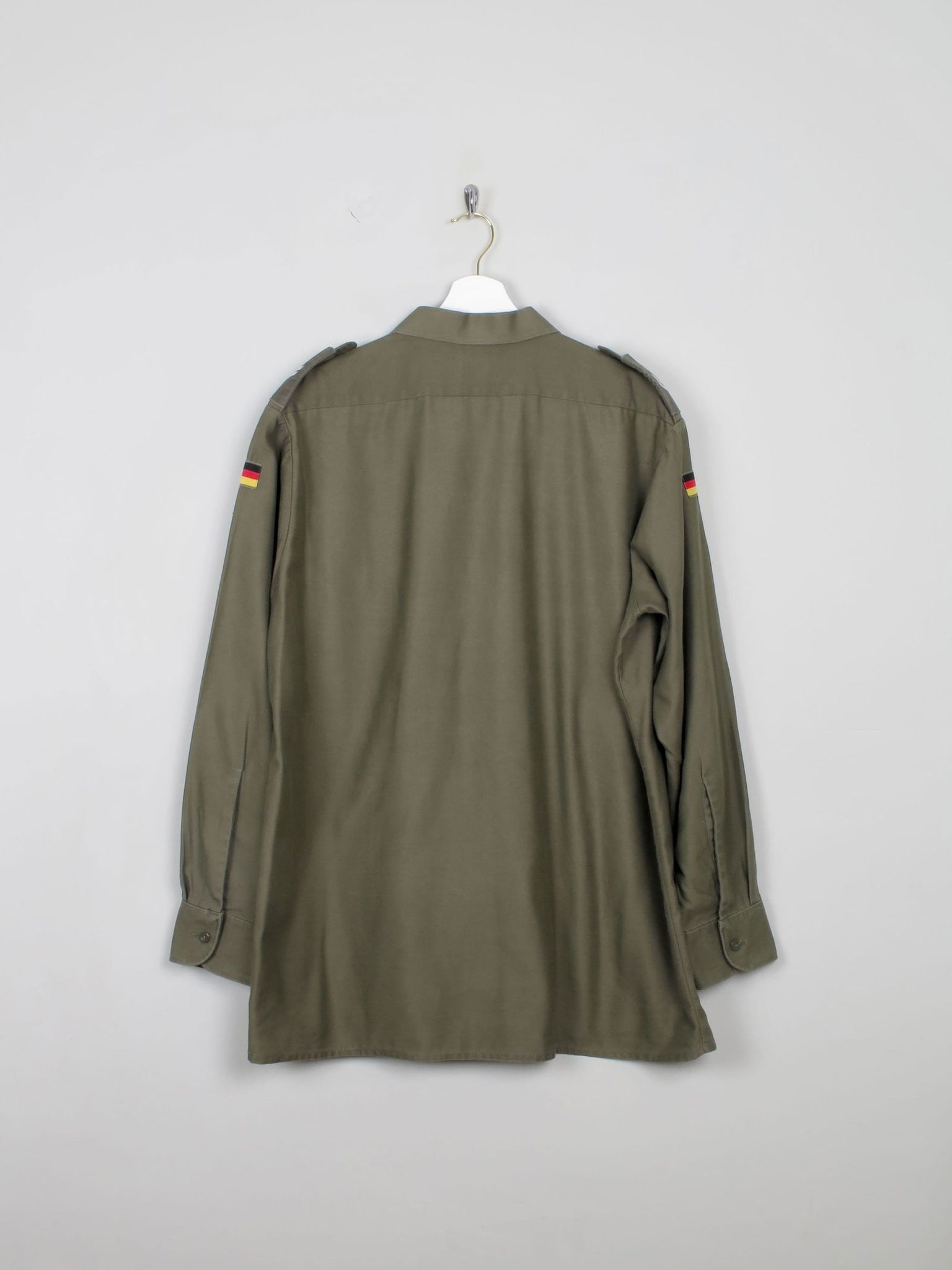 Men's Green Vintage Army Shirt L/XL - The Harlequin
