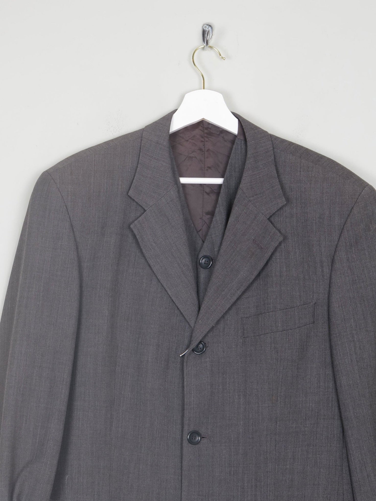 Men's Grey Three Piece Vintage Suit 38" {Oversized Jacket} - The Harlequin