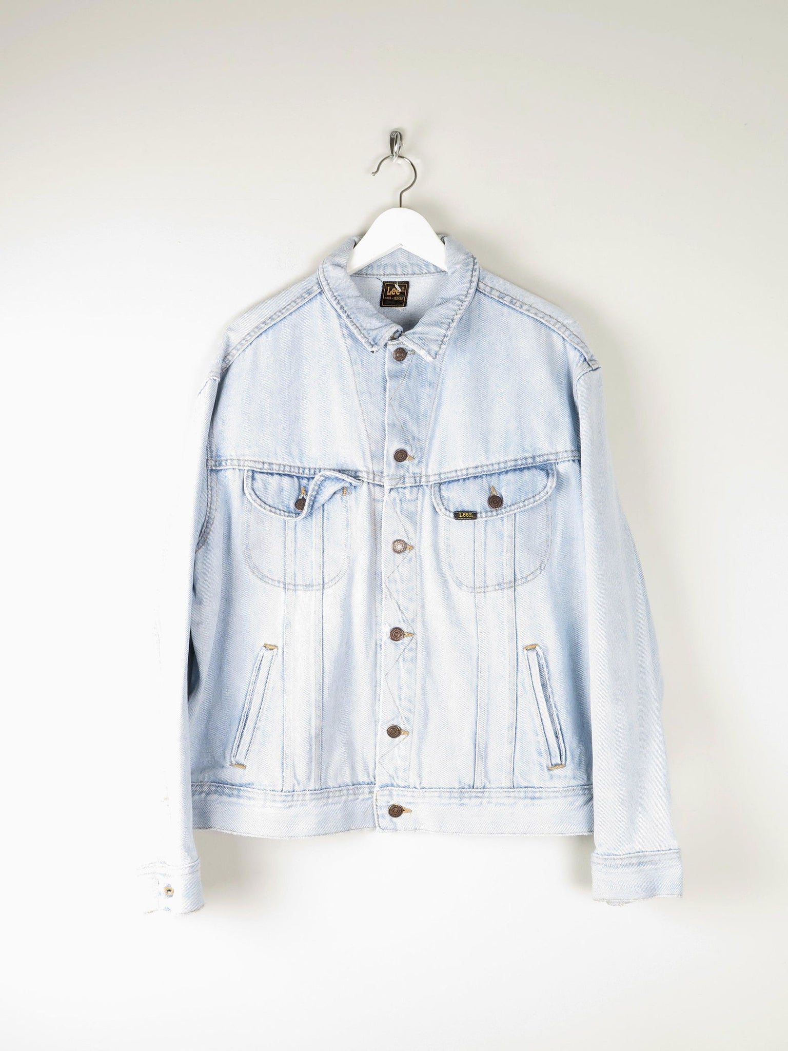Men’s Lee Vintage Light Blue Denim Jacket M - The Harlequin