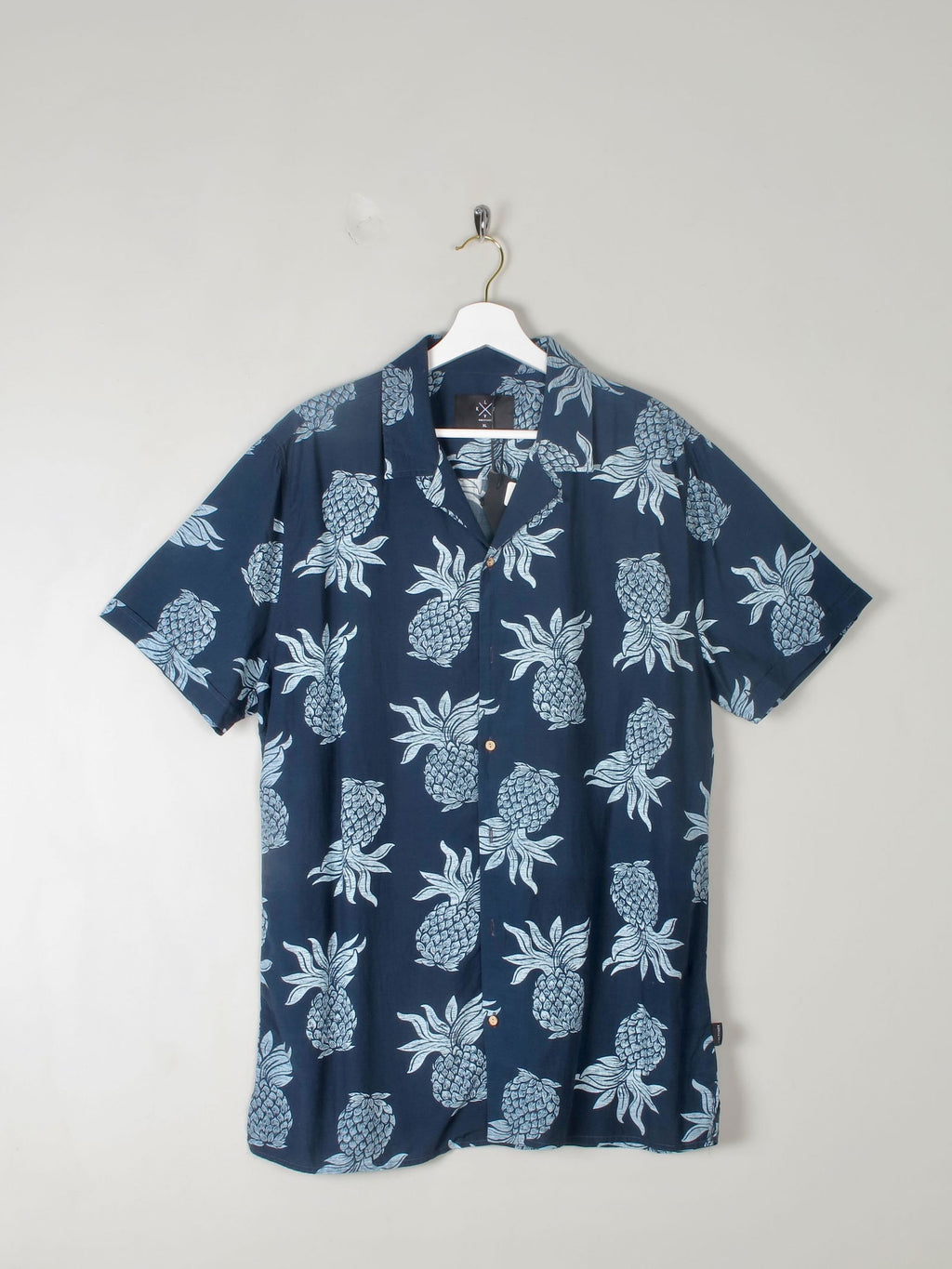 Men's Navy Pineapple Shirt New L/XL - The Harlequin