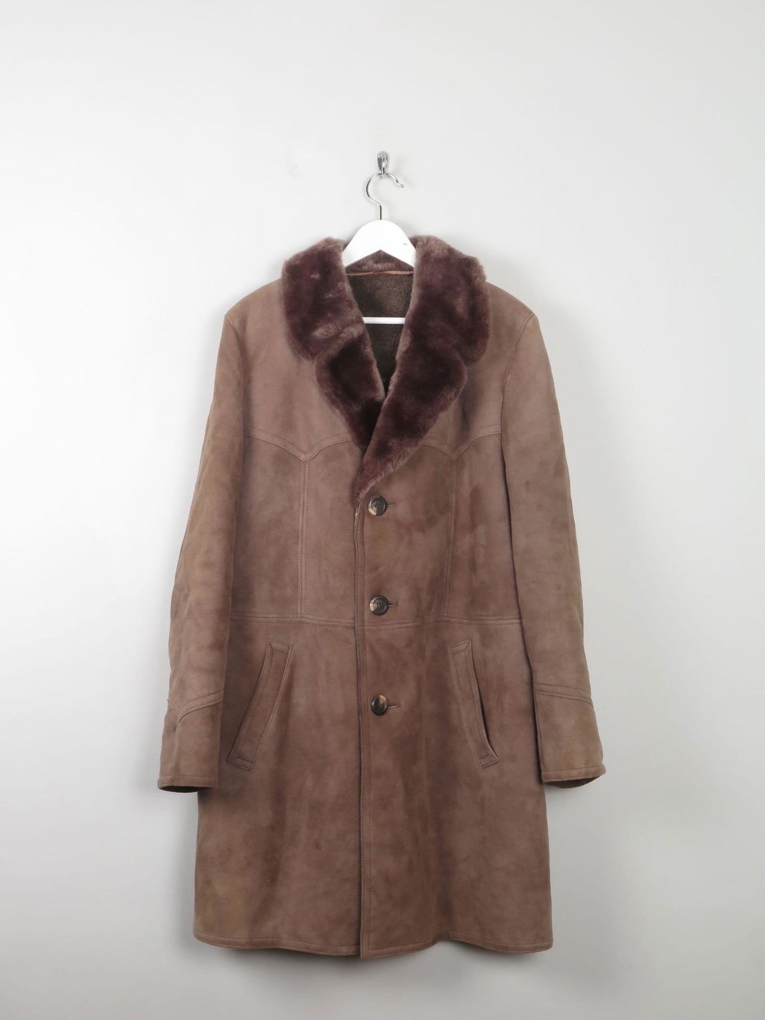 Men's Vintage Sheepskin Coat L - The Harlequin