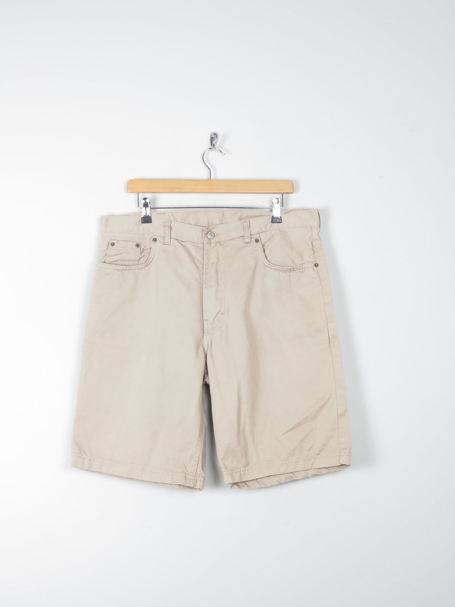 Mens Khaki Levi’s Shorts Long Vintage 34" - The Harlequin