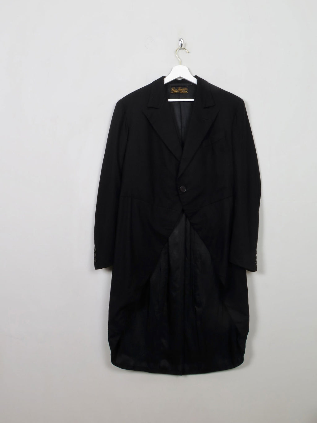 Mens Vintage Black Tails Coat 40 - The Harlequin