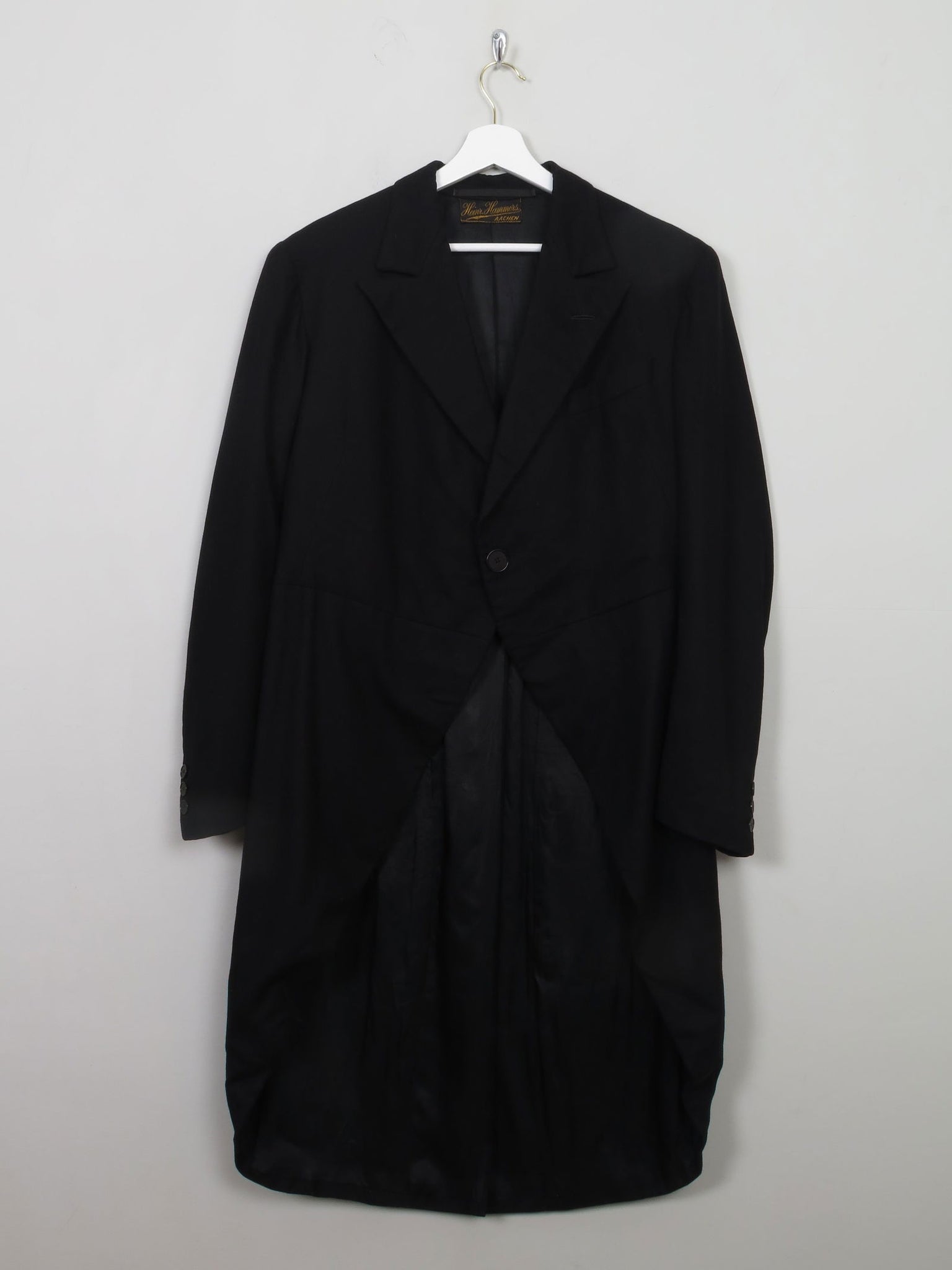 Mens Vintage Black Tails Coat 40 - The Harlequin