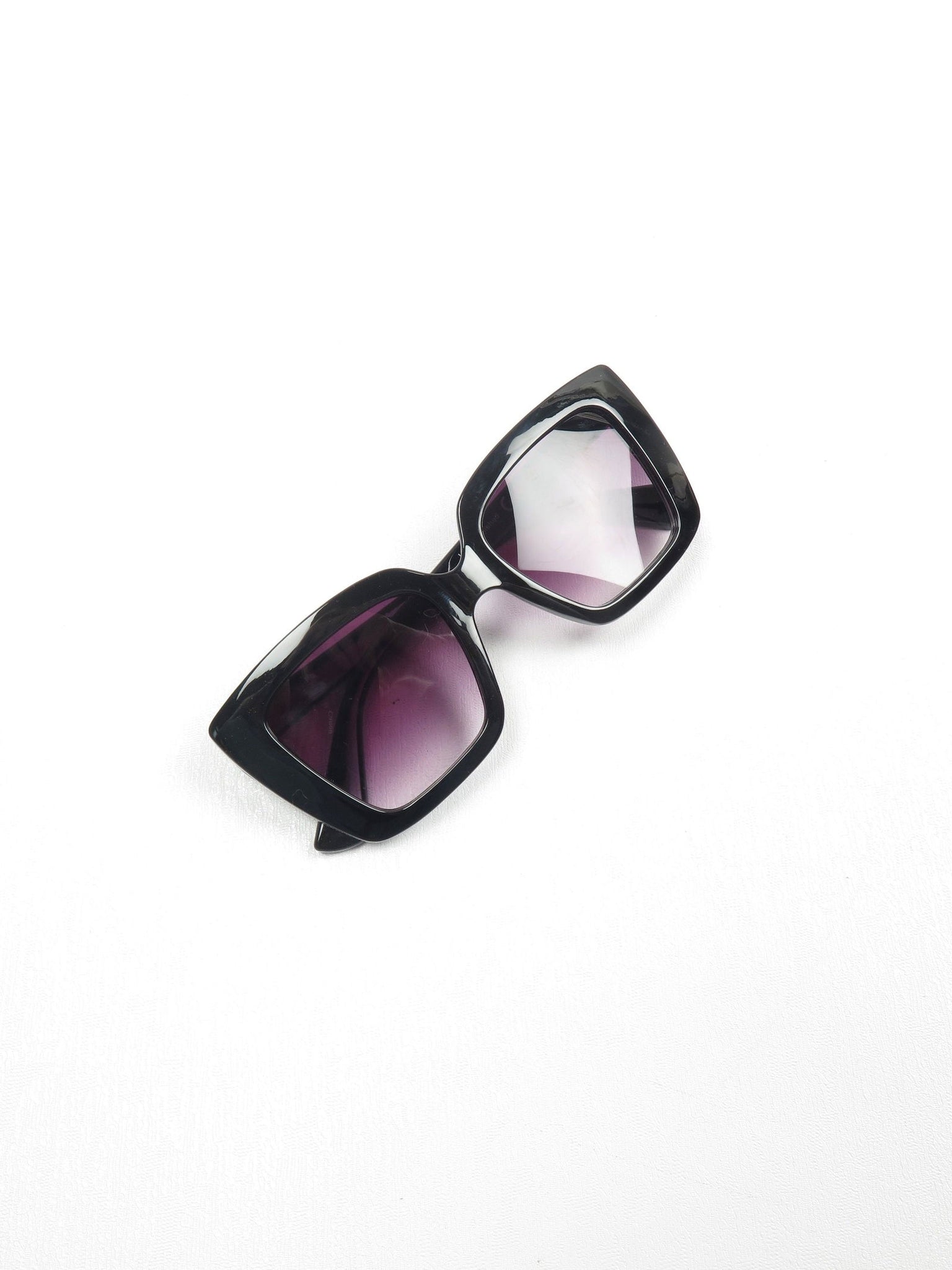 Oversized Square Women’s 70s Style Sunglasses - The Harlequin