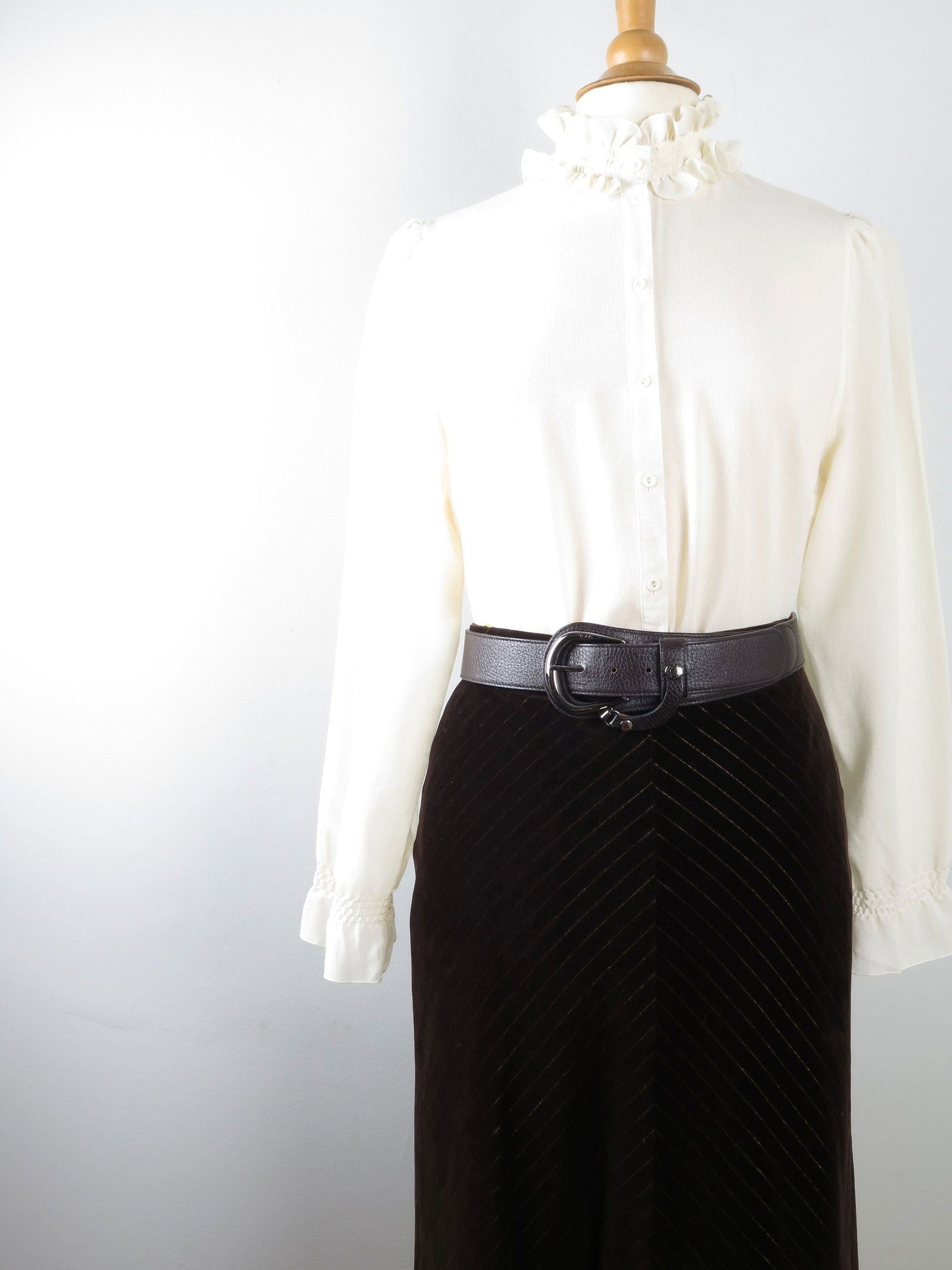 Vintage 1970s Velvet With Lurex Pinstripes S - The Harlequin
