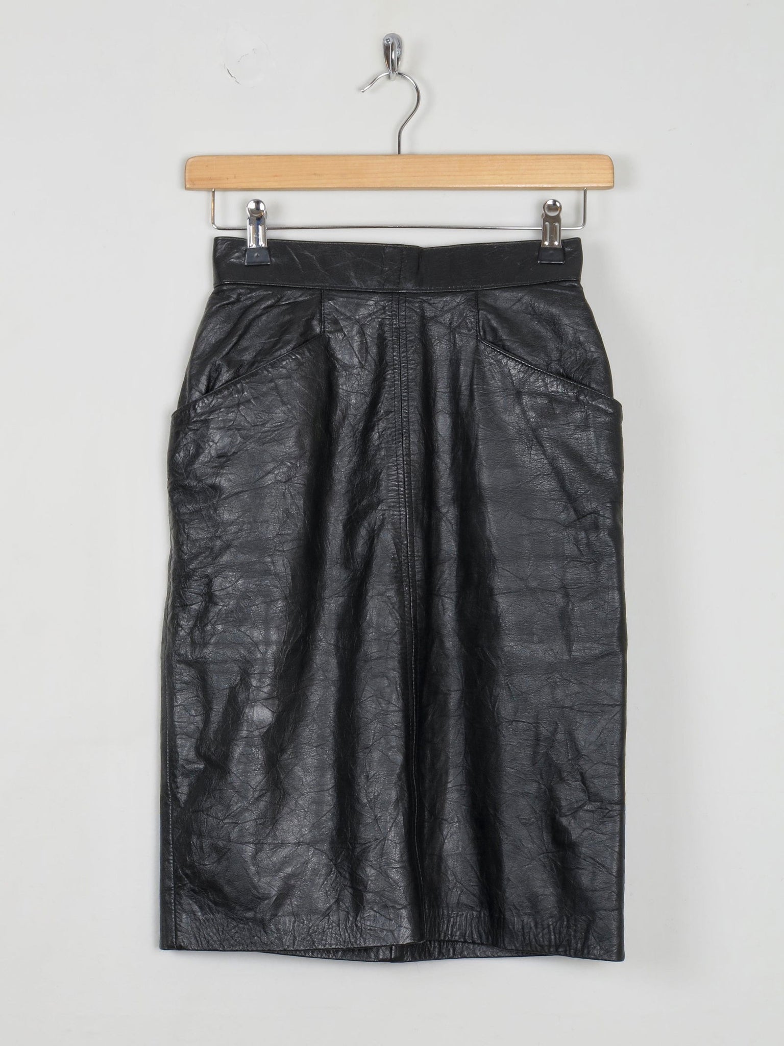 Vintage Black Leather Fitted Skirt 24" XXS - The Harlequin