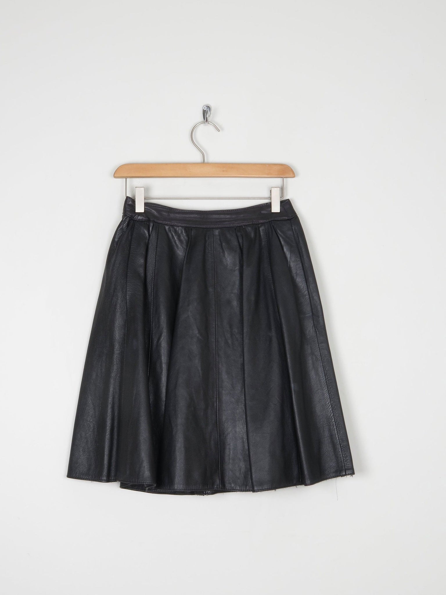 Vintage Black Leather Skater Mini Skirt 26"/6/8 - The Harlequin