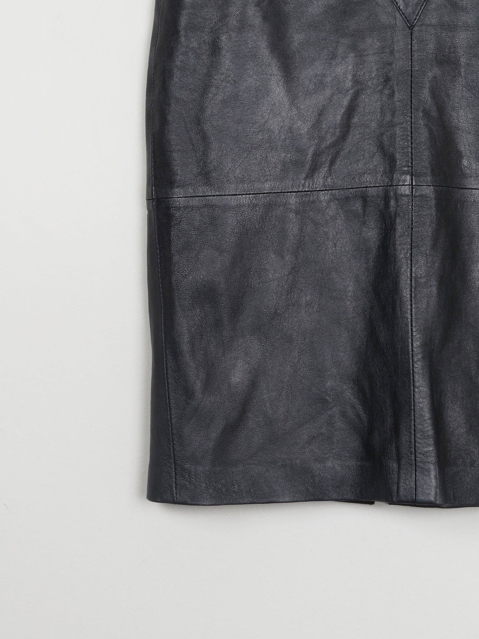 Vintage Black Leather Skirt 26" 6/8 XS - The Harlequin