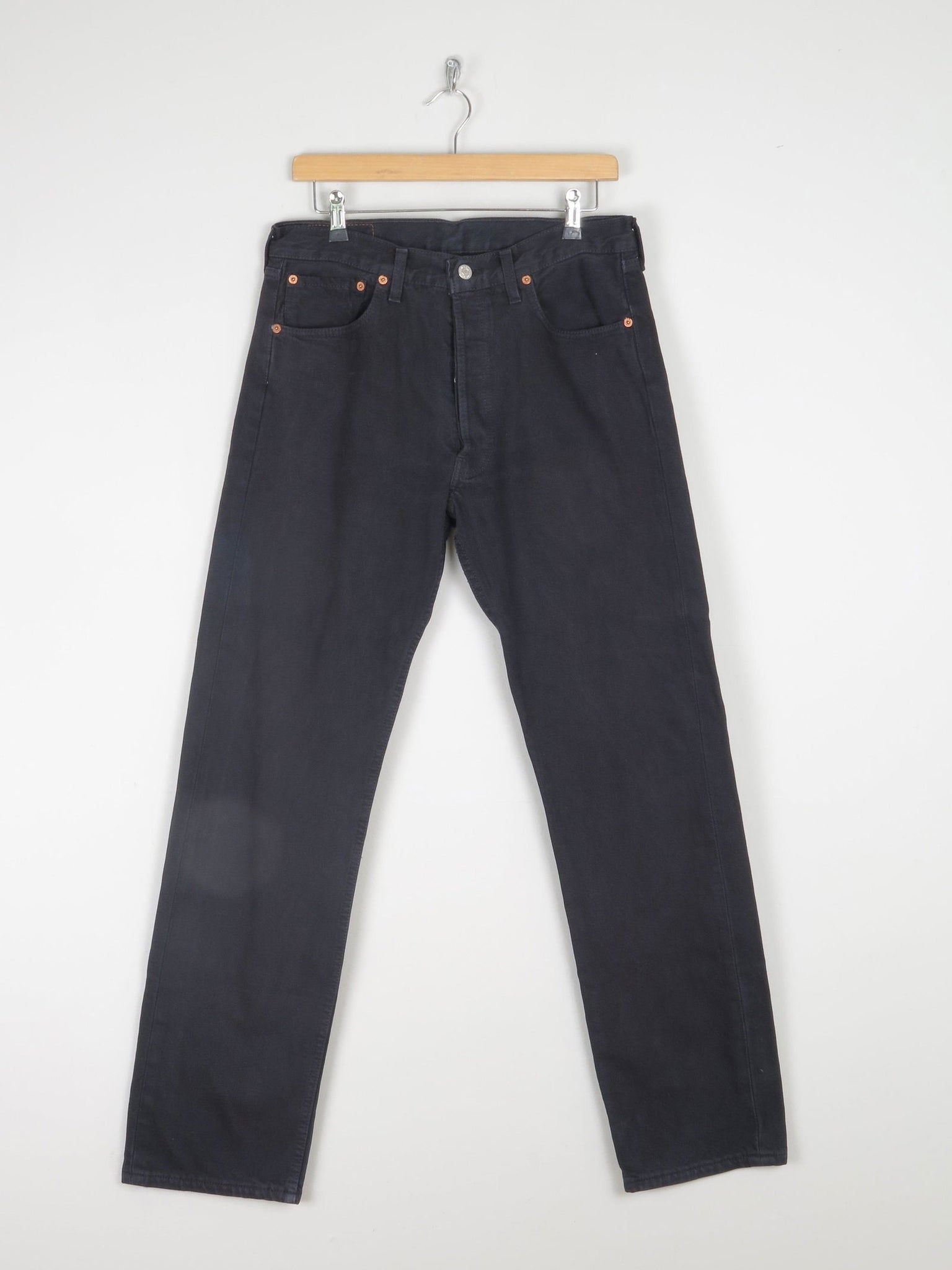 Vintage Black Levi's 501's 32/32 - The Harlequin