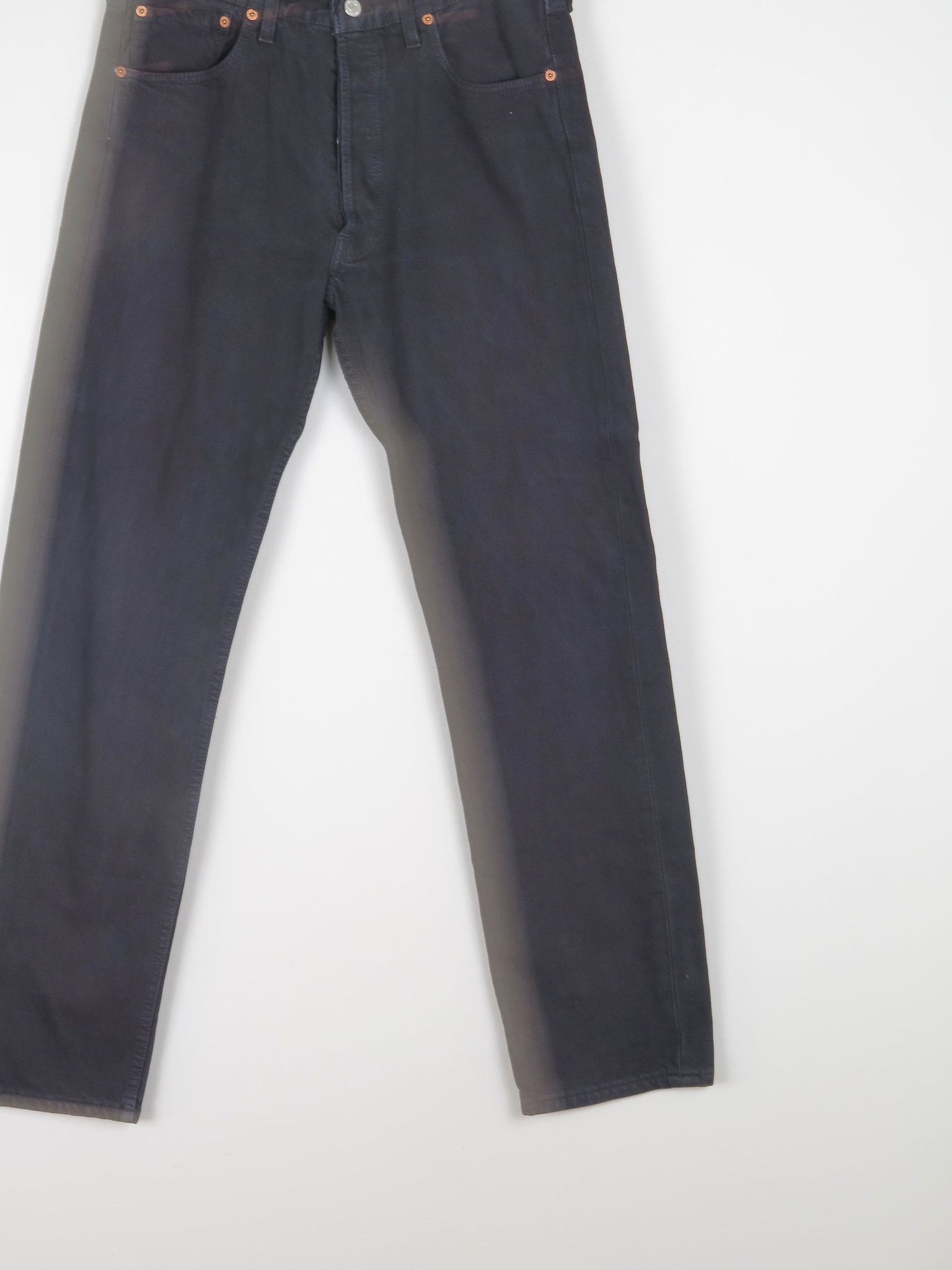Vintage Black Levi's 501's 32/32 - The Harlequin