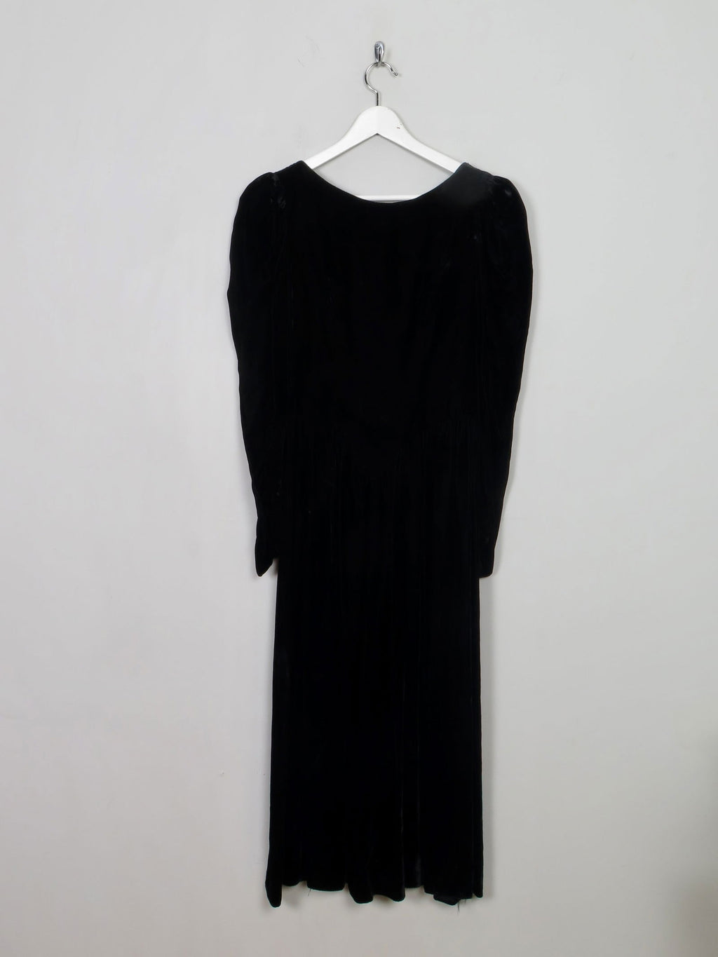 Vintage Black Velvet Dress With Long Sleeves XS - The Harlequin