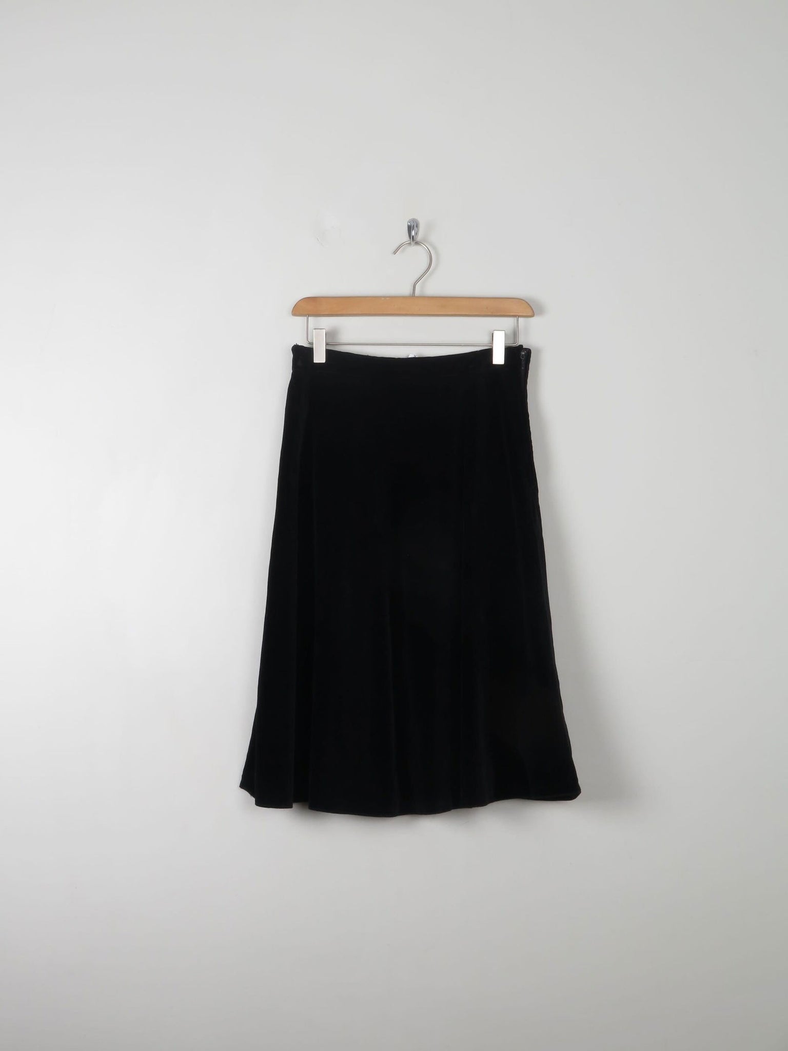 Vintage Black Velvet Skirt S 27" - The Harlequin