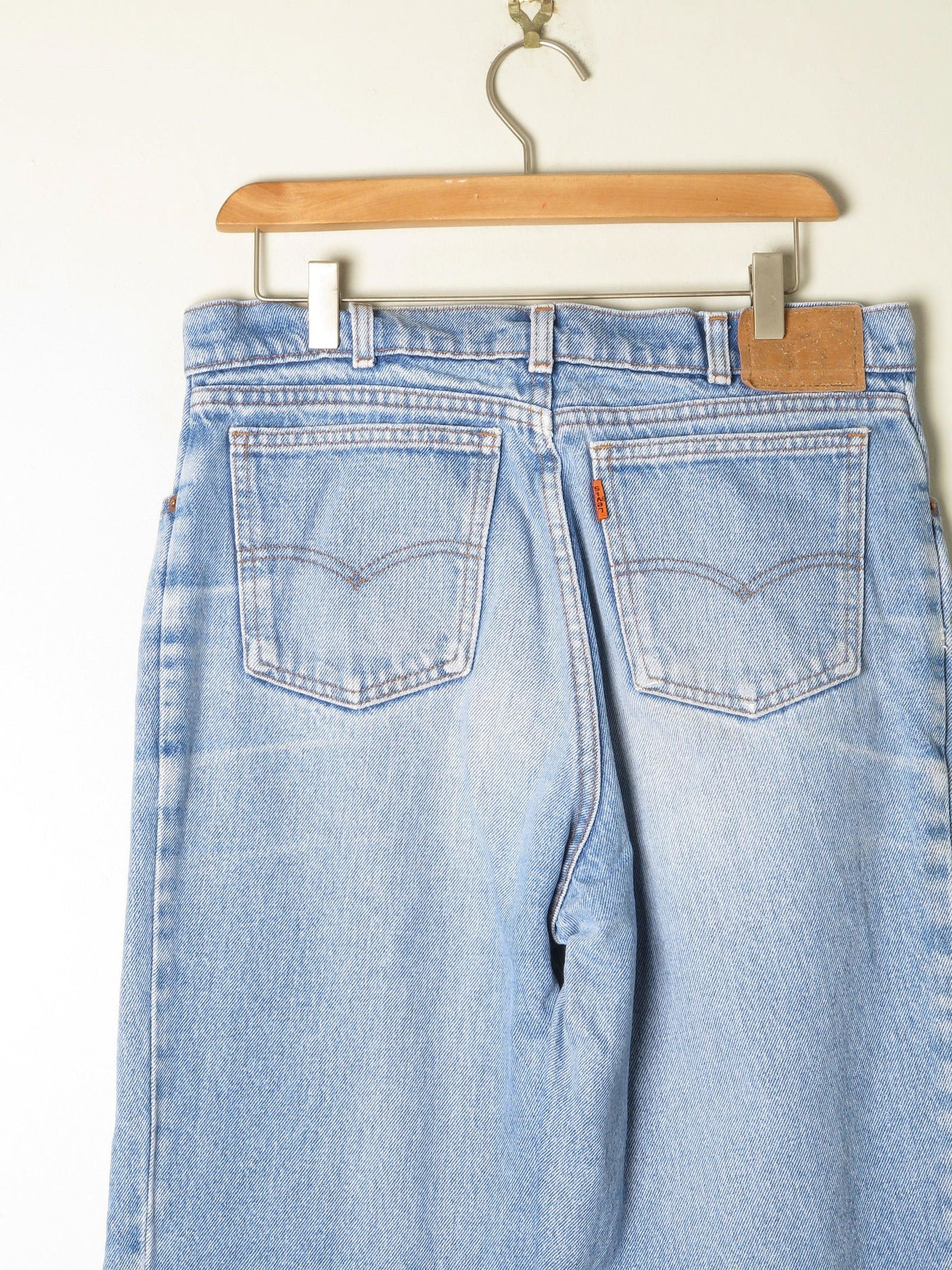 Vintage Blue Denim Orange Tab Vintage Levi’s 32W 36L - The Harlequin