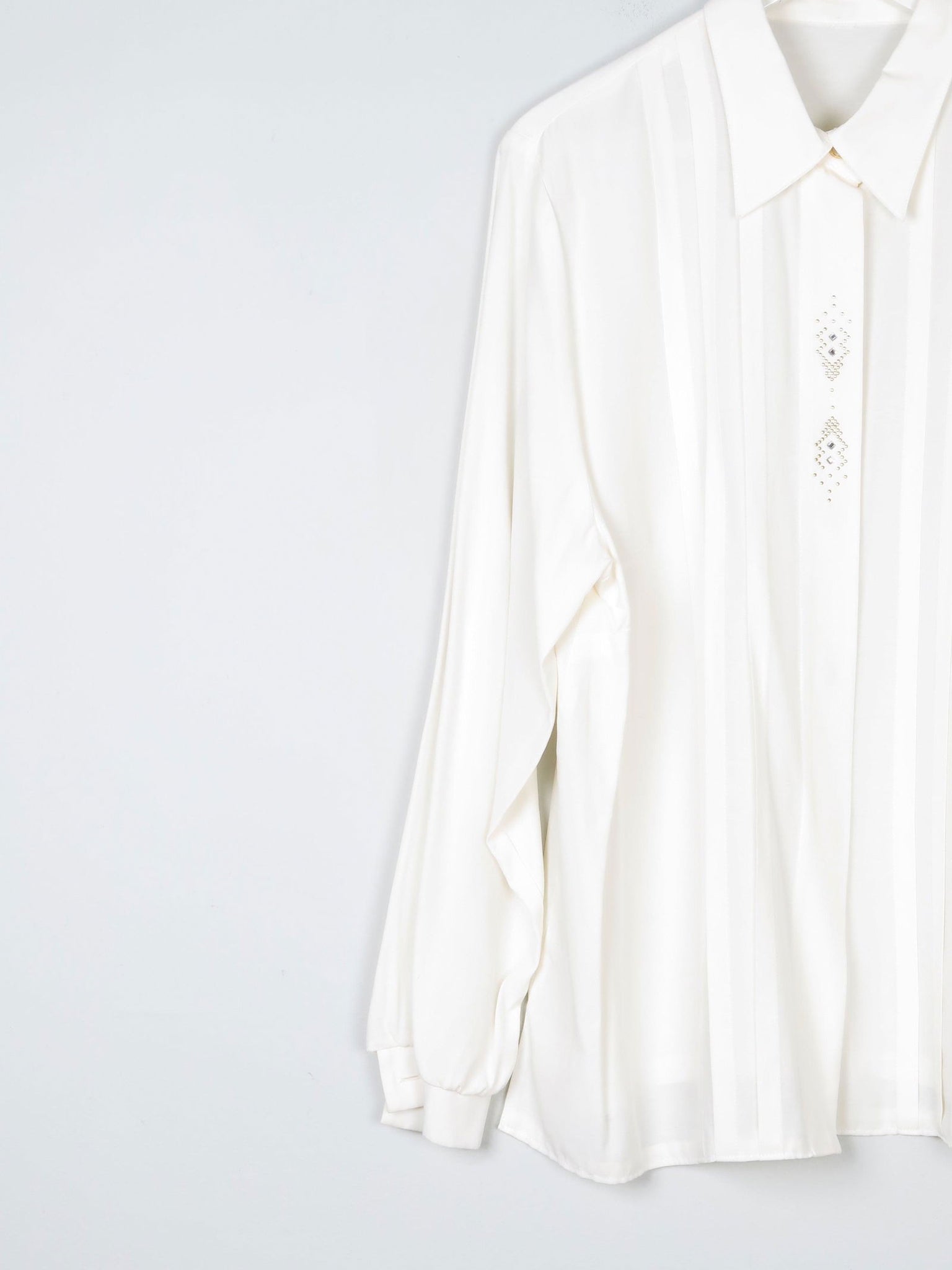 Vintage Cream Blouse With Collar & Rhinestone Detail L/XL - The Harlequin