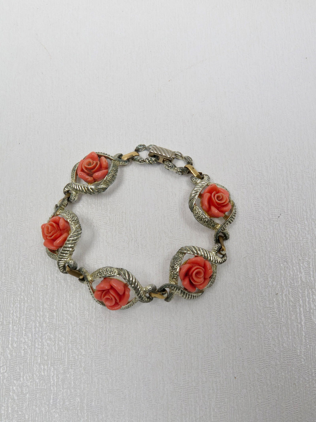 Vintage Floral Bracelet By Sarah Cov - The Harlequin