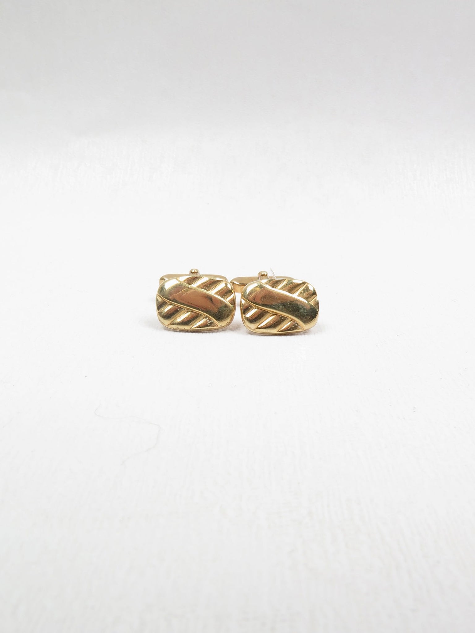 Vintage Gold Metal Cufflinks - The Harlequin
