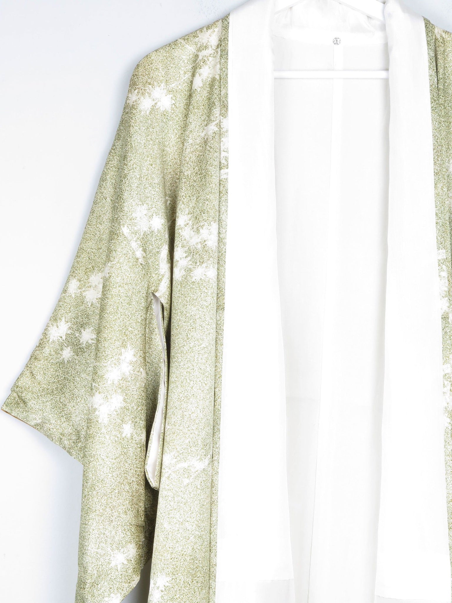 Vintage Green Leaf Print Kimono M - The Harlequin