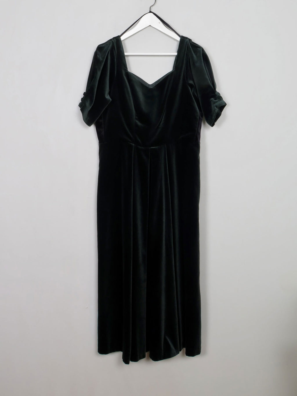 Vintage Green Velvet Laura Ashley Dress 12 - The Harlequin