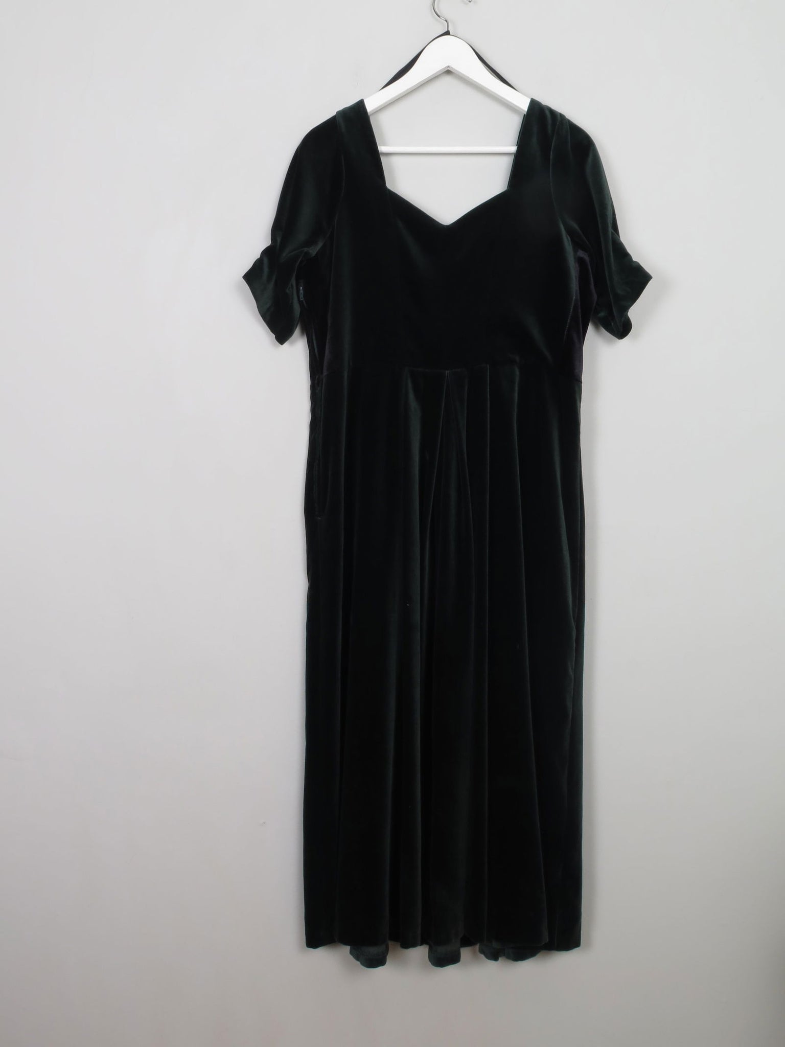 Vintage Green Velvet Laura Ashley Dress 12 - The Harlequin