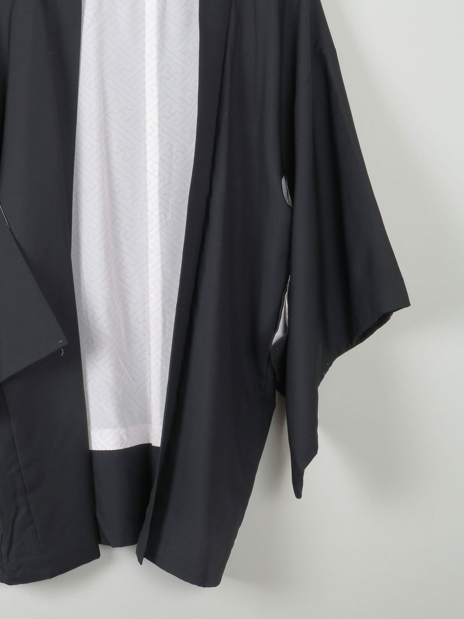 Vintage Kimono Black M/L - The Harlequin