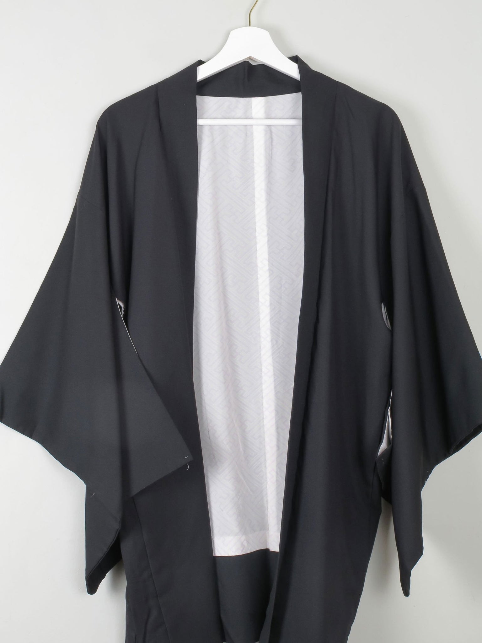 Vintage Kimono Black M/L - The Harlequin