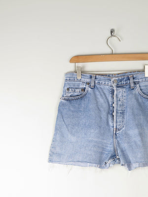 Vintage Levis Denim Cut-Off Shorts 31W - The Harlequin