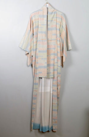 Vintage Silk Colourful Kimono S/M - The Harlequin