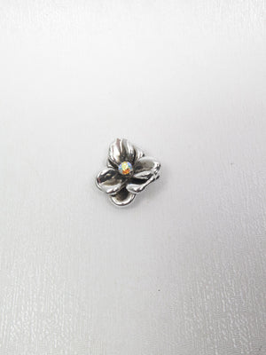 Vintage Small Silver Metal Floral Brooch - The Harlequin