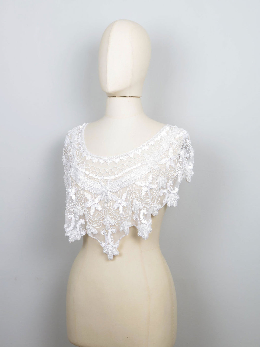 Vintage Style Beaded White Cape/Collar One Size New - The Harlequin