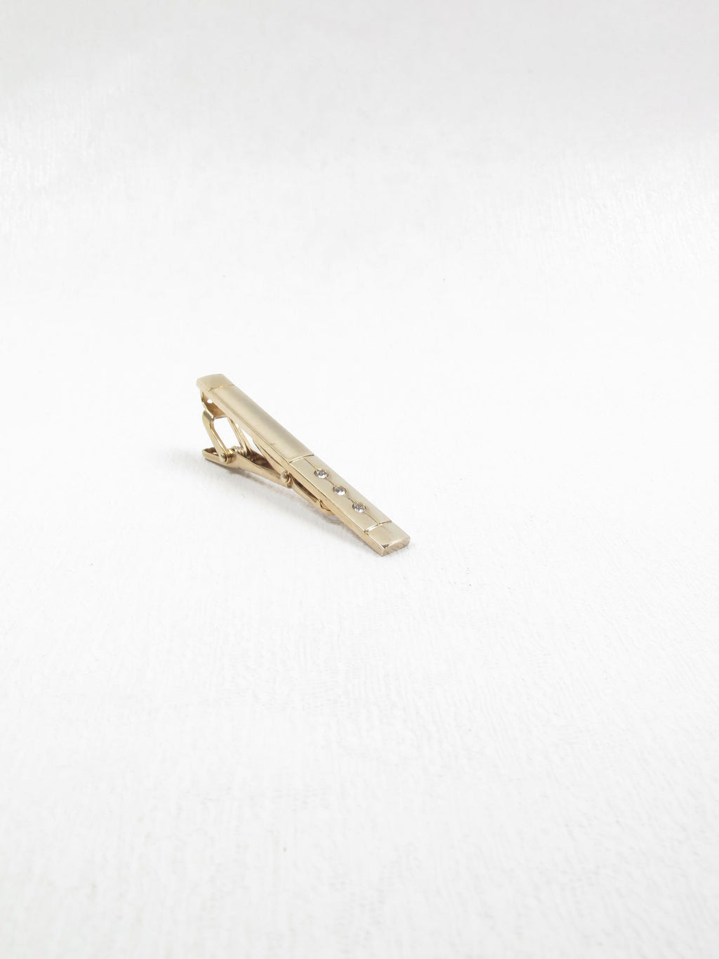 Vintage Tie Pin Gold Metal - The Harlequin