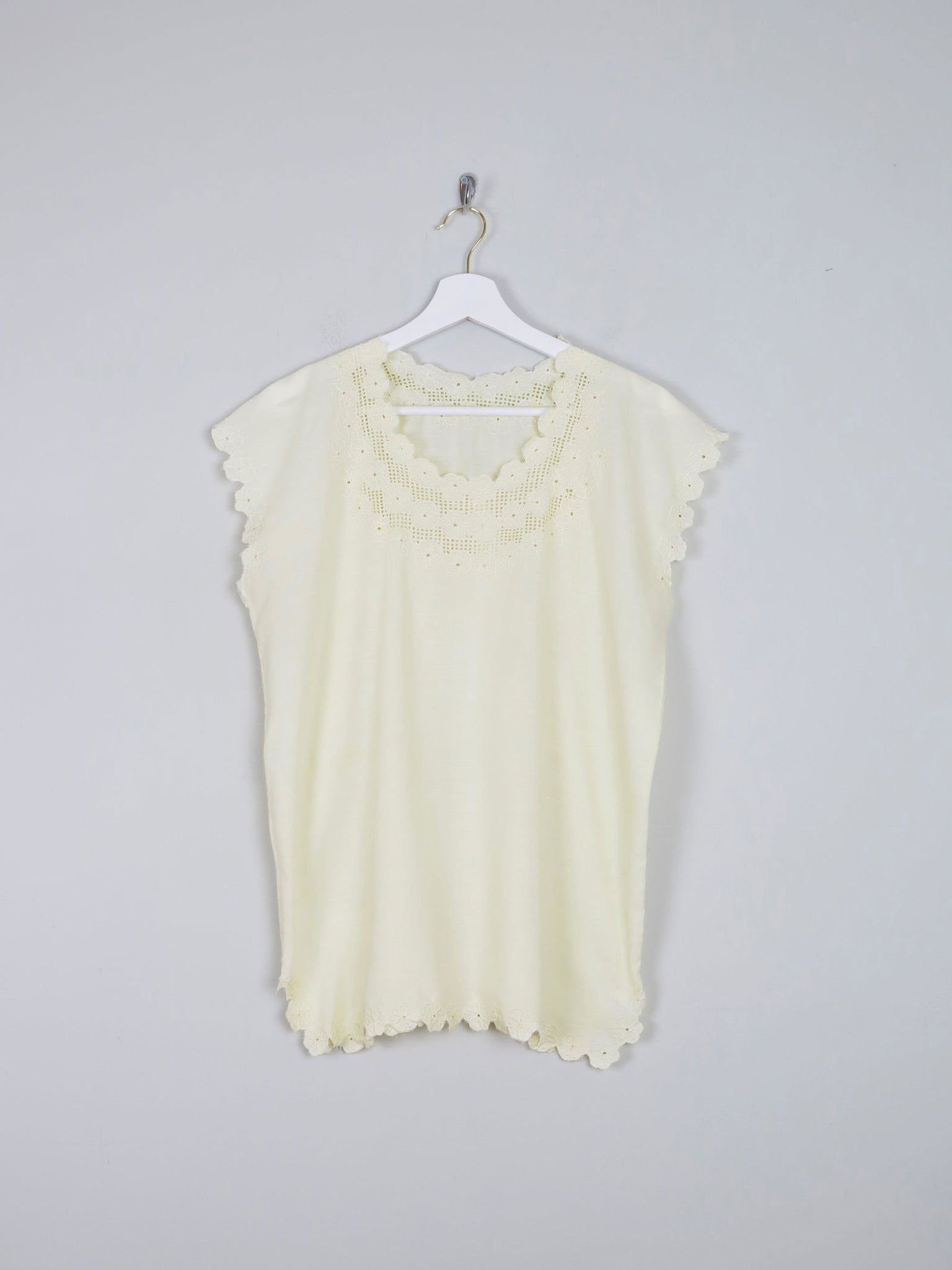 Vintage Yellow Tunic Style Blouse With Embroidery 10-14 - The Harlequin