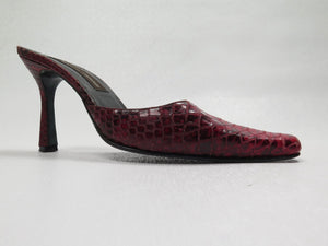 Women’s 90s Vintage Pied De Tierre Wine Snakeskin Mules 5/38 {Narrow Fit} - The Harlequin