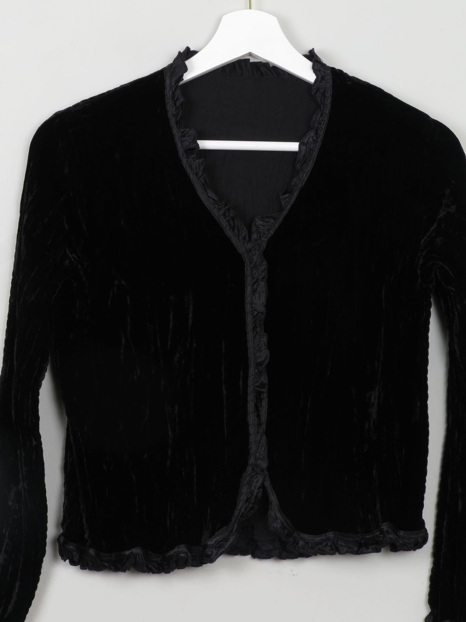 Women's Black Crushed Velvet Cropped Jacket S - The Harlequin