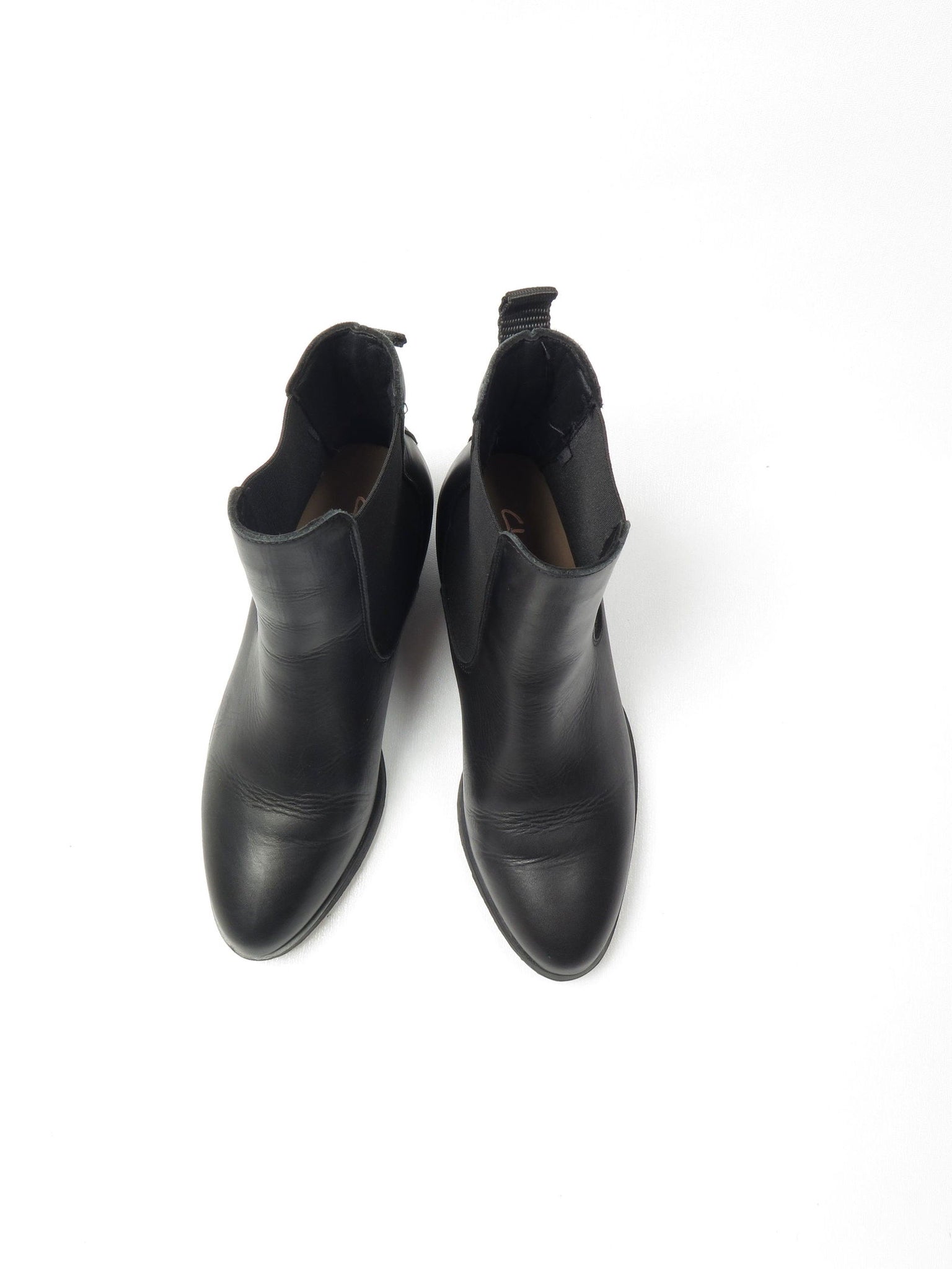 Women’s Black Leather Clarks Chelsea Boots 4/37 - The Harlequin