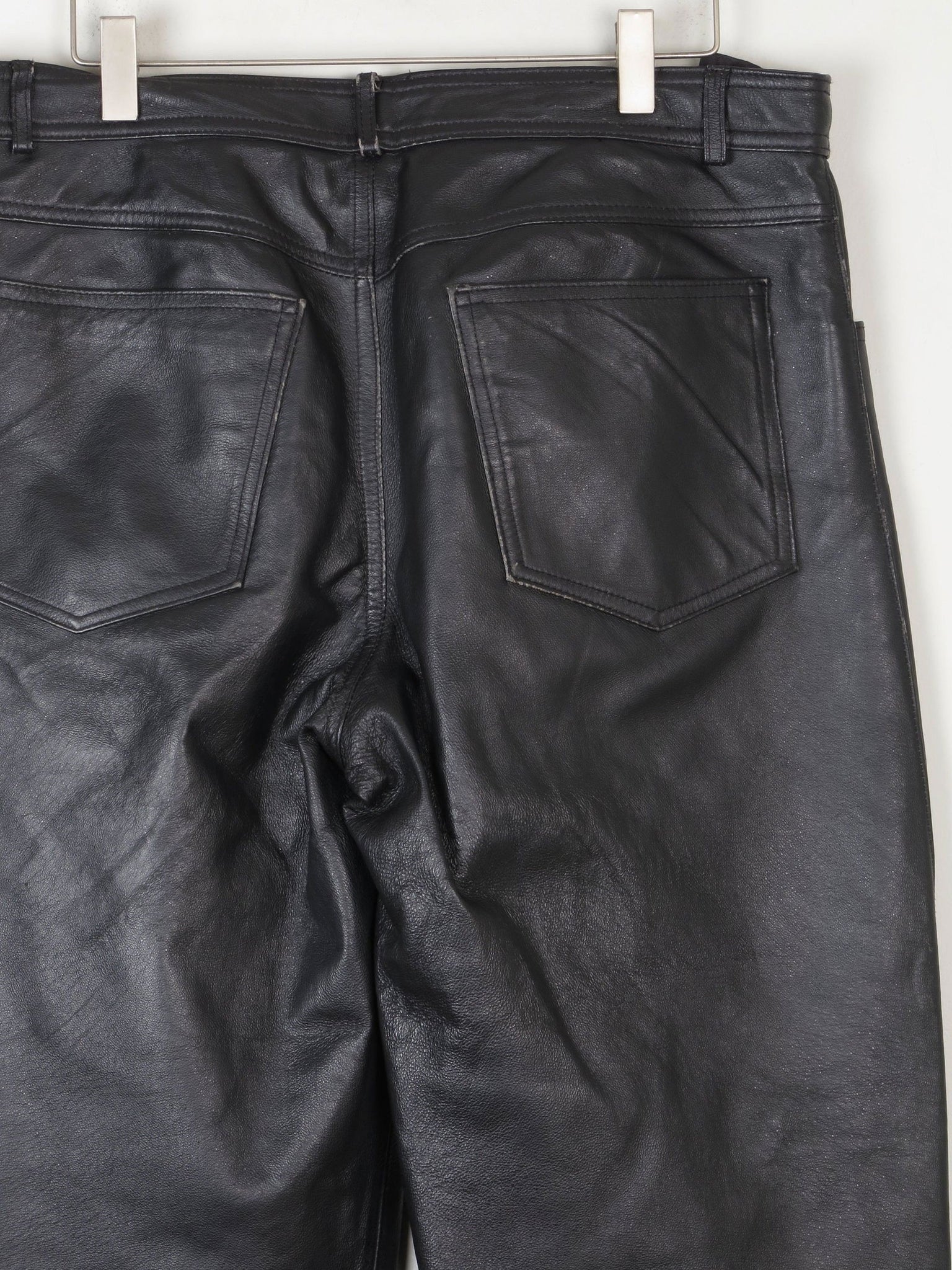 Women’s Black Leather Cropped Trousers 32" - The Harlequin