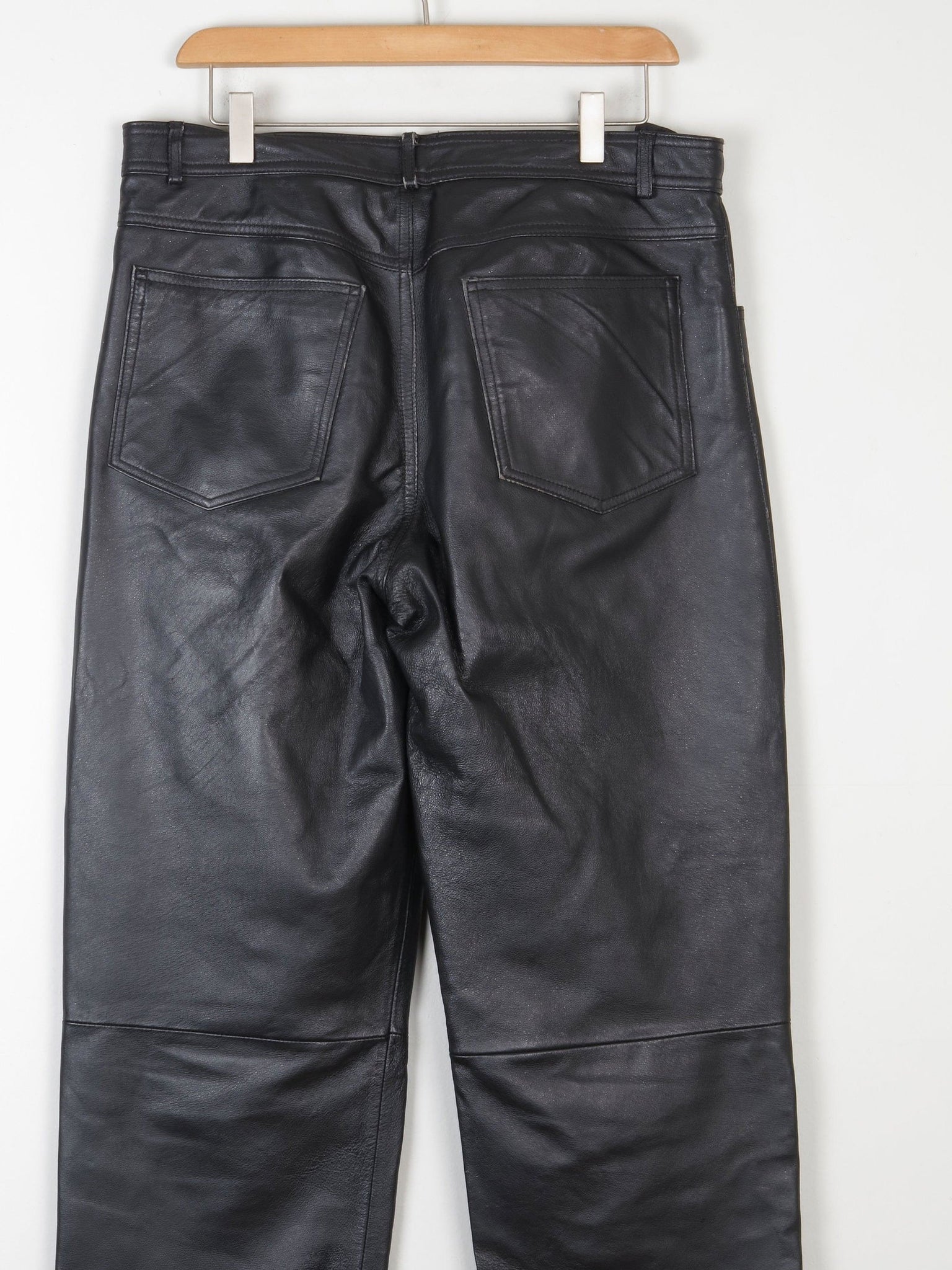 Women’s Black Leather Cropped Trousers 32" - The Harlequin
